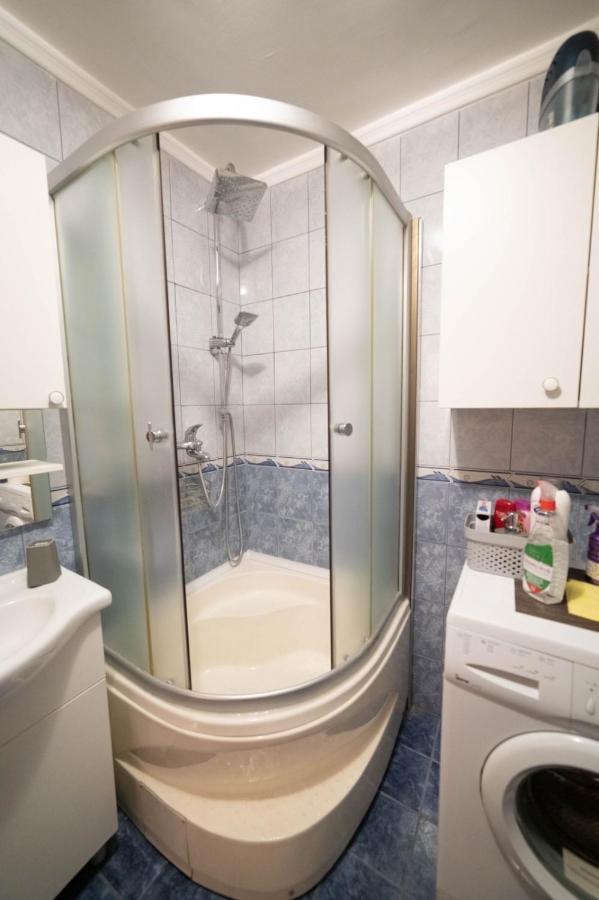 Apartman Yellow House Sarajevo Luaran gambar